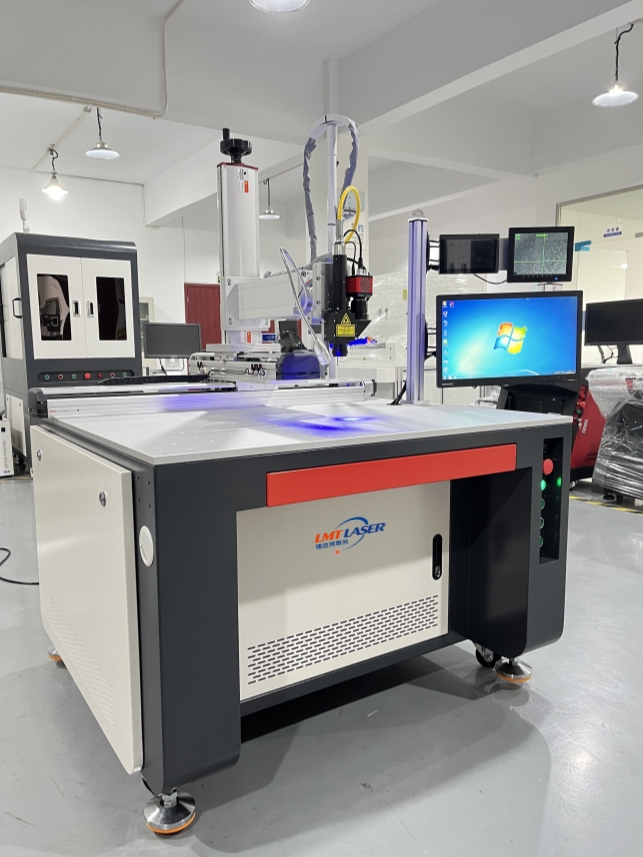 1729231216473091.jpg QCW激光焊接機.jpg